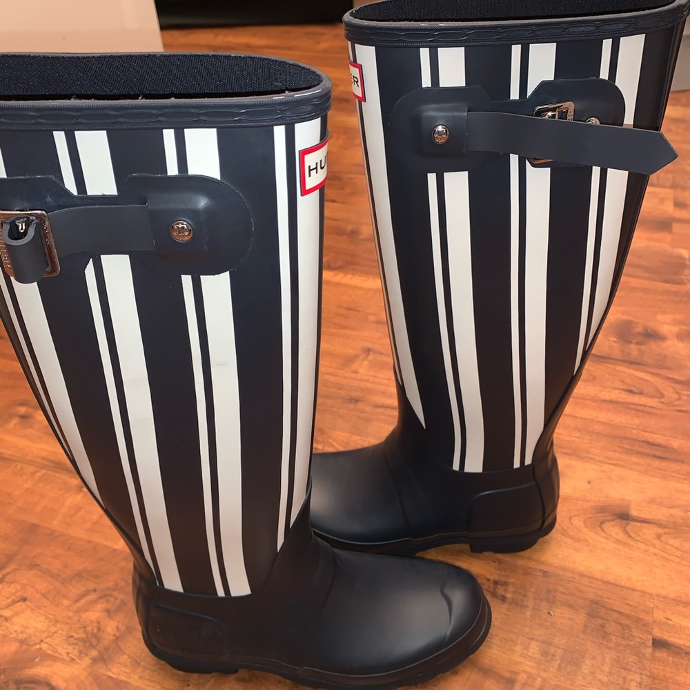 Hunter Boots - Picture 3 of 4